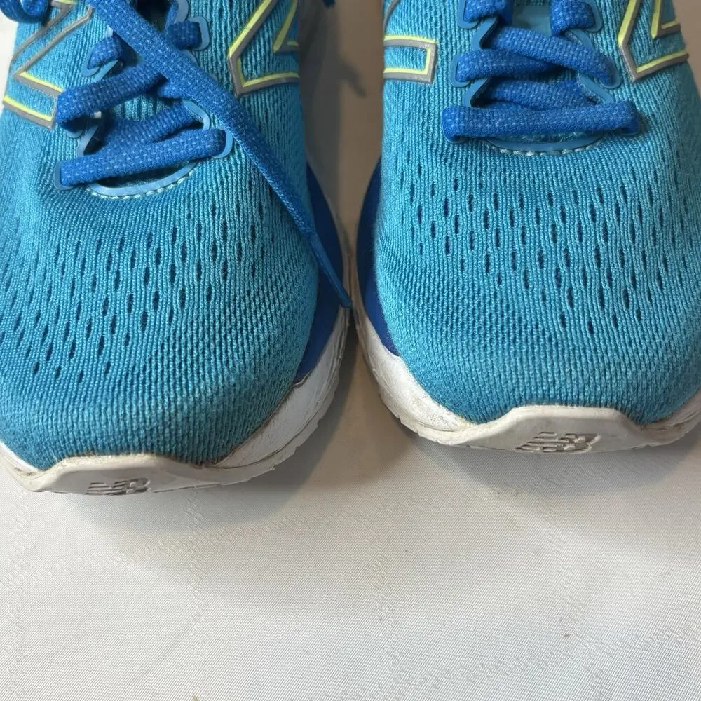 New Balance Womens Blue Fresh Foam 880v10 Running Shoes Size 5.5 Fitness Comfort